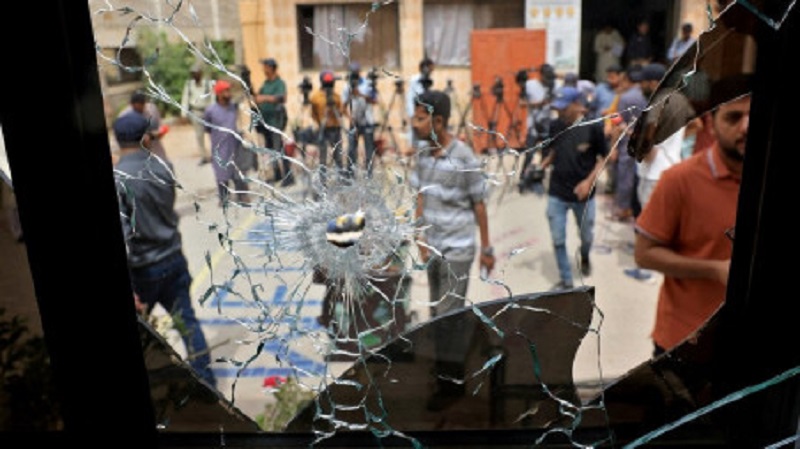 Over 200 Inmates Escape Karachi Jail Amid Earthquake Chaos: A City Shaken in More Ways Than One