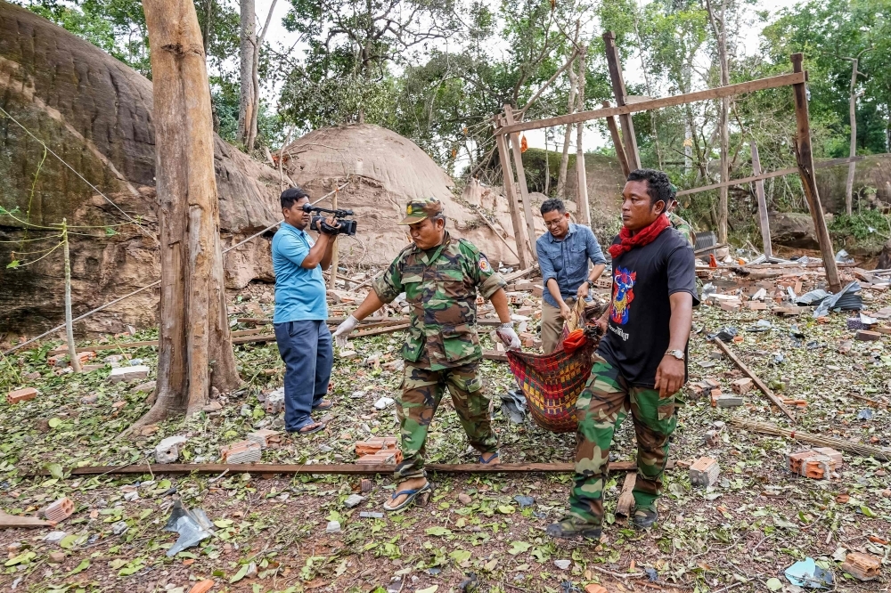 Cambodia Urges Immediate Ceasefire After Deadly Border Clashes with Thailand