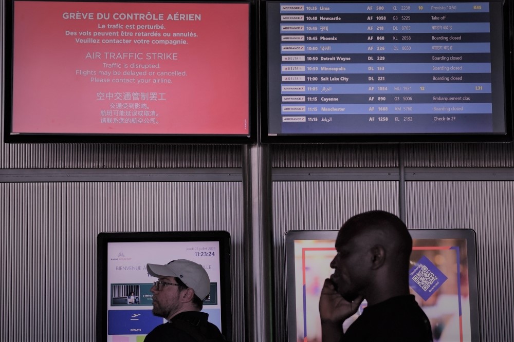 Iran Reopens Skies and Airports After Turbulent Weeks of Conflict