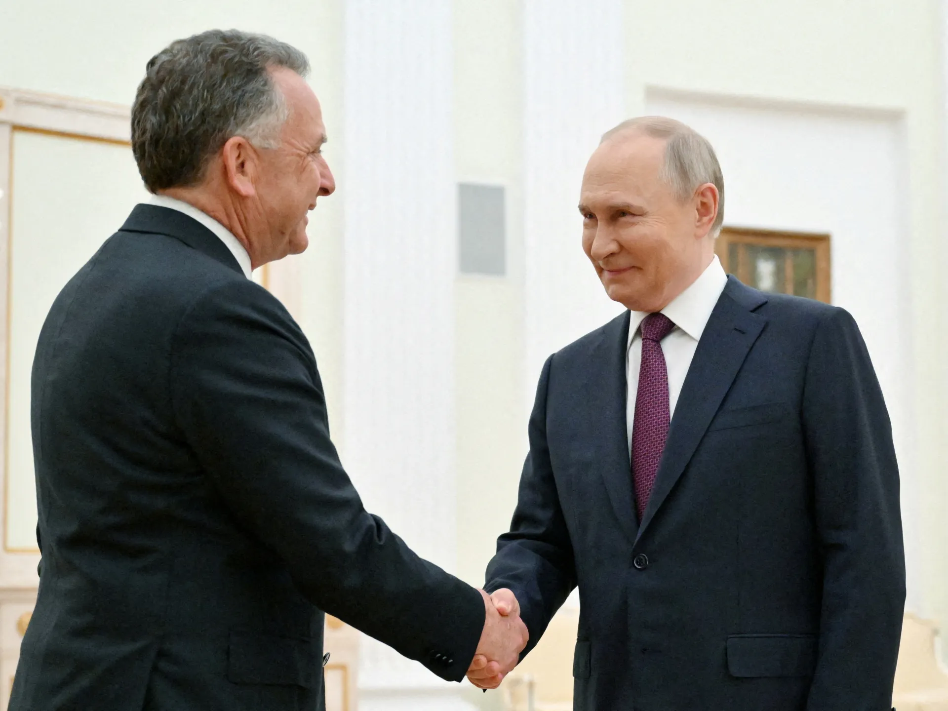 Trump’s Envoy Meets Putin as War in Ukraine Rages On