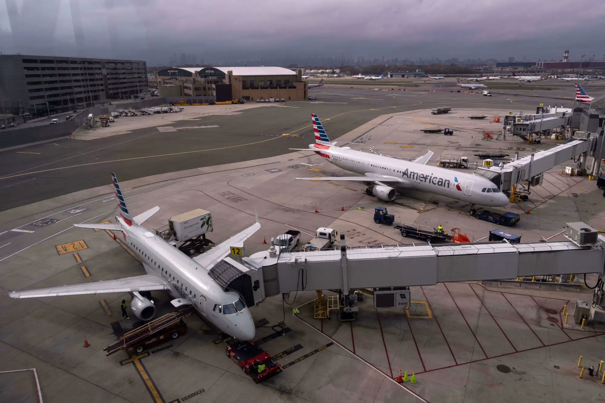 US Airlines Face Unprecedented Flight Cancellations Amid Government Shutdown