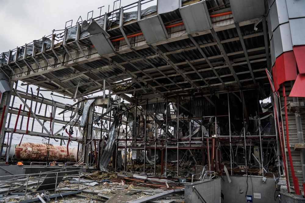 Trump Warns Europe Against “Wasting Time” as Kyiv Submits Revised Ukraine Peace Plan