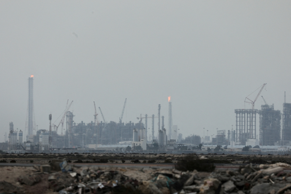 Missile Strike Hits Oil Tanker in Qatar Waters as Regional Tensions Escalate