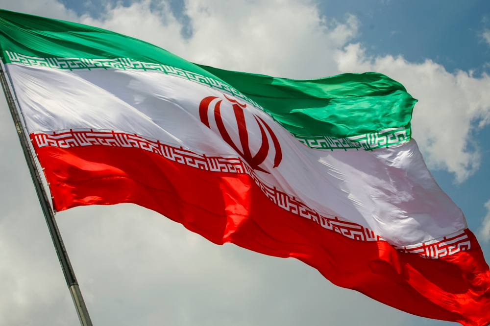 Iran bans online debate show over alleged false information